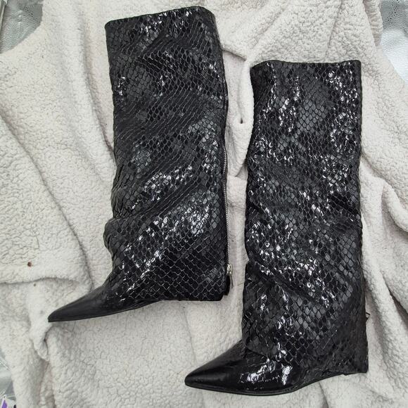 NEW Steve Madden Paley snake embossed boot in black Womens size 8M - Picture 1 of 7